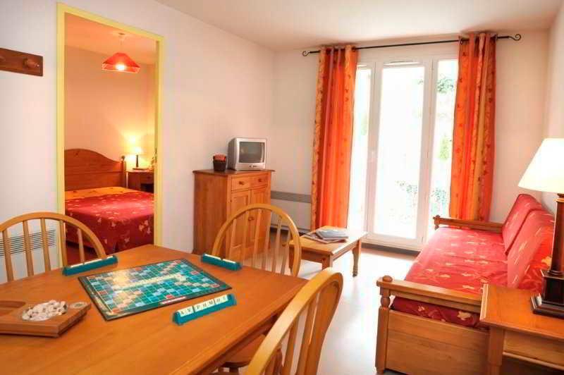 Residence Nemea Les Grands Ax Ax-les-Thermes Exterior photo