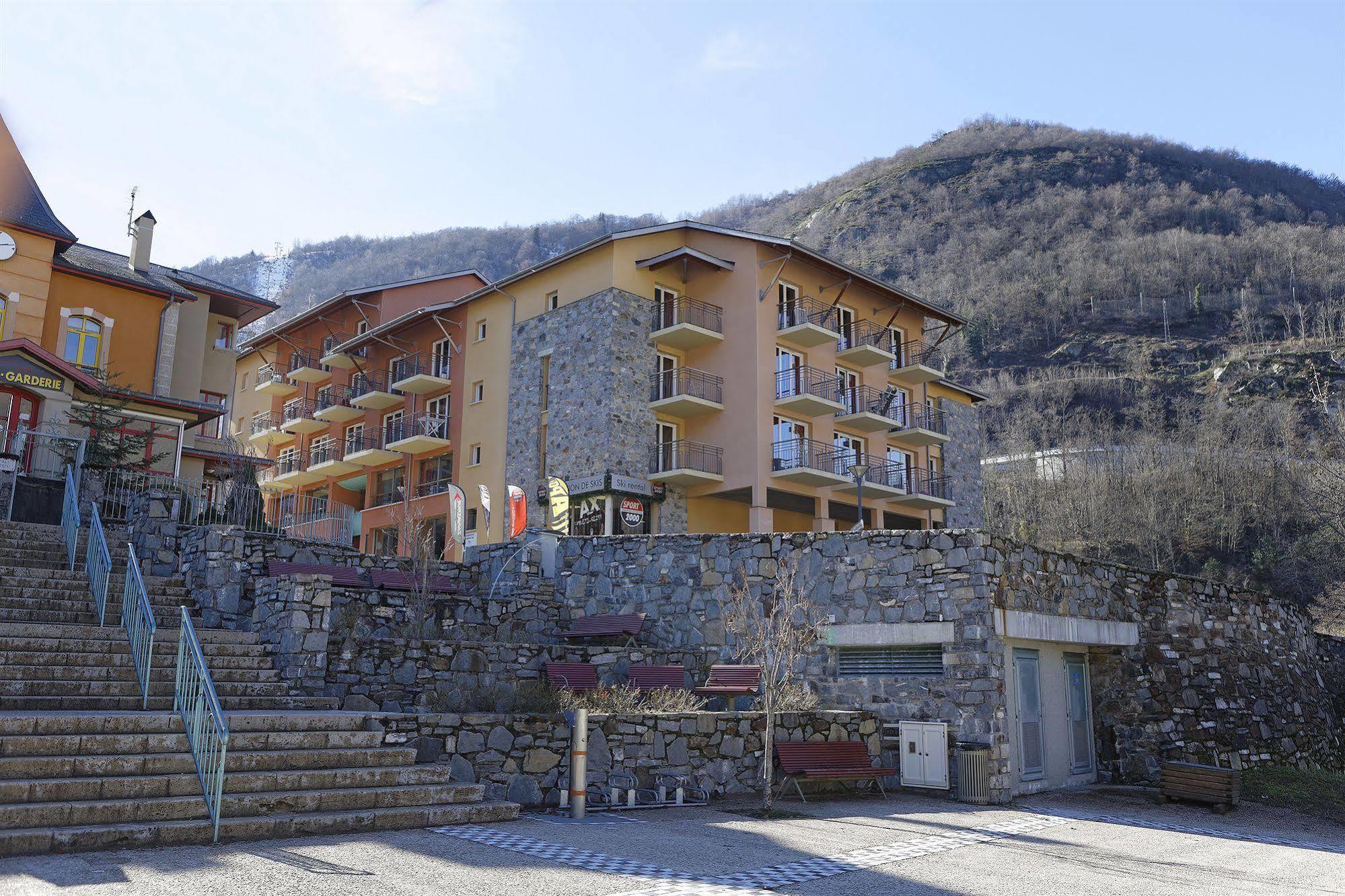 Residence Nemea Les Grands Ax Ax-les-Thermes Exterior photo